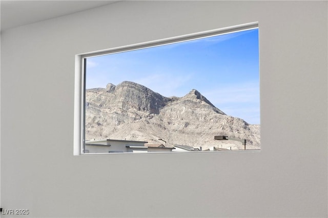 details featuring a mountain view