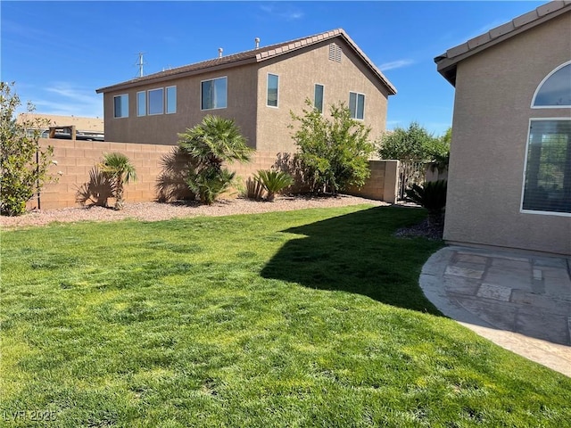 10650 Robin Hill Ave, Las Vegas, NV 89129 - view of yard