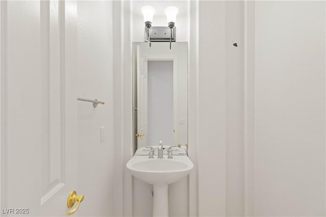 2285 Villefort Ct, Las Vegas, NV 89117 - view of bathroom