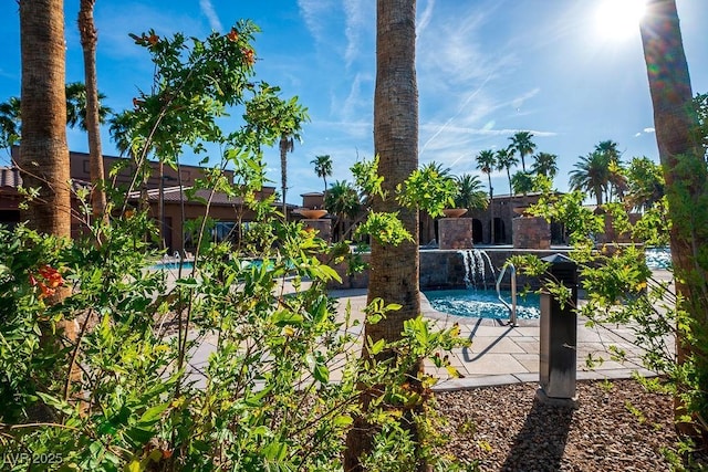 580 Via Di Parione Ct, Henderson, NV 89011 - view of pool
