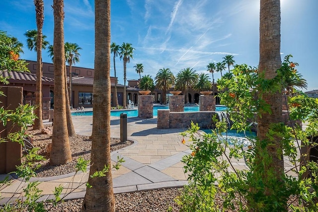 580 Via Di Parione Ct, Henderson, NV 89011 - view of pool