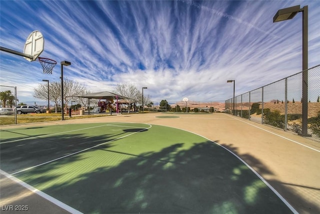 580 Via Di Parione Ct, Henderson, NV 89011 - view of basketball court featuring fence and community basketball court