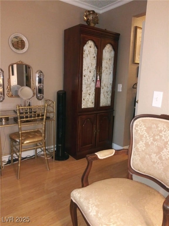 3151 Soaring Gulls Dr Unit 2035, Las Vegas, NV 89128 - entryway featuring light wood-type flooring and ornamental molding