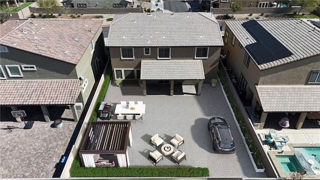 bird's eye view with a residential view