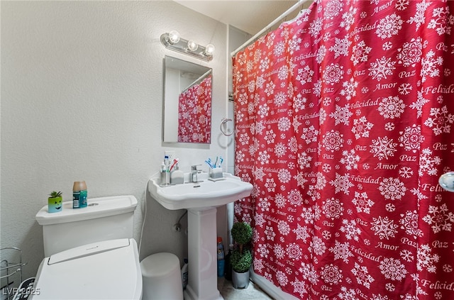 4630 Gabriel Dr, Las Vegas, NV 89121 - bathroom with toilet
