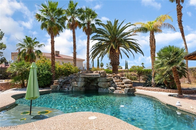 5312 Manuel Dr, Las Vegas, NV 89149 - view of pool