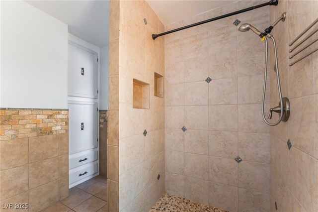 5312 Manuel Dr, Las Vegas, NV 89149 - bathroom with a tile shower and tile walls