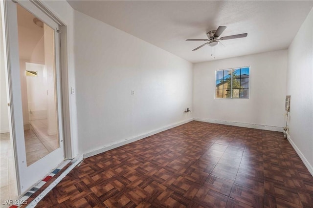 empty room with a ceiling fan