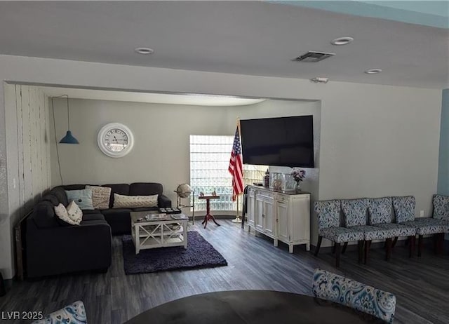2851 S Valley View Blvd Unit 1098, Las Vegas, NV 89102 - living area featuring wood finished floors and recessed lighting