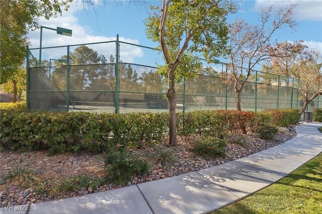 2338 Dolphin Ct, Henderson, NV 89074 - view of tennis court