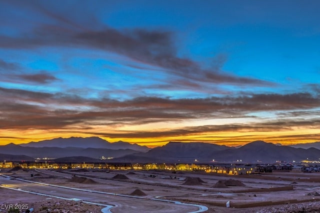 property view of mountains