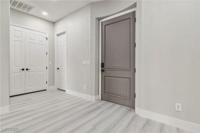 1185 Via Casa Palermo, Henderson, NV 89011 - foyer entrance featuring recessed lighting, light wood-style flooring, visible vents, and baseboards