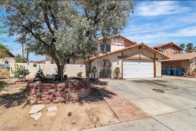 6388 W Viking Rd, Las Vegas, NV 89103 - photo 1