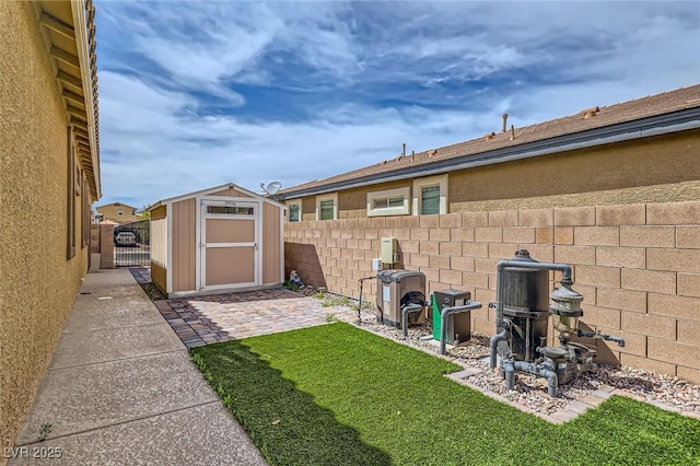 8318 Sonora Del Sol St, Las Vegas, NV 89113 - view of yard