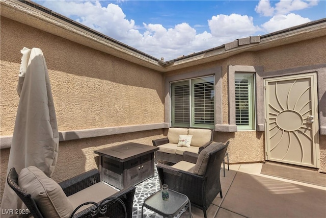 view of patio featuring an outdoor hangout area