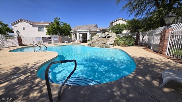 10342 Cherry Brook St, Las Vegas, NV 89183 - community pool with fence and a patio