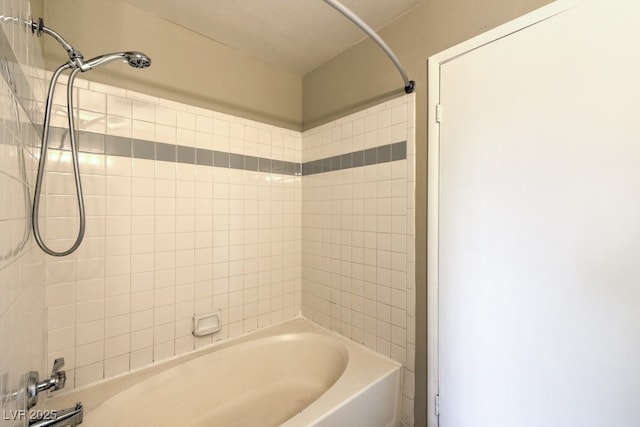 2120 Ramrod Ave Unit 2216, Henderson, NV 89014 - full bath with shower / bathtub combination