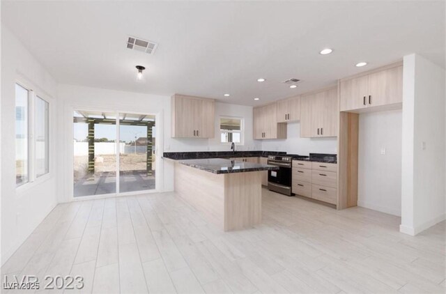 704 Morrocco Dr, Henderson, NV 89002 - photo 8