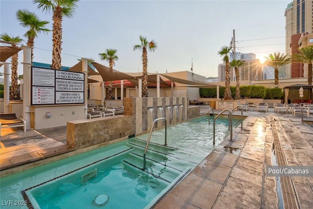 135 E Harmon Ave Unit 2515, Las Vegas, NV 89109 - view of community pool