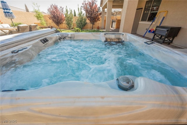 10126 Cliff Dwellings Ave, Las Vegas, NV 89178 - view of swimming pool with a hot tub and a swimming pool
