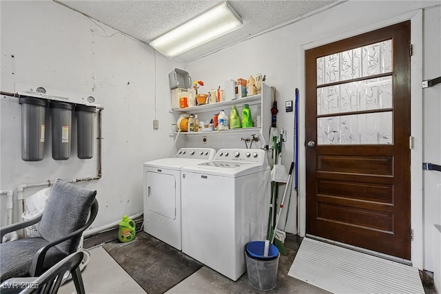 1619 Abby Ave, Henderson, NV 89014 - laundry area with separate washer and dryer and a textured ceiling