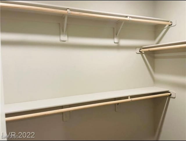 7892 W Shelbourne Ave, Las Vegas, NV 89113 - view of spacious closet