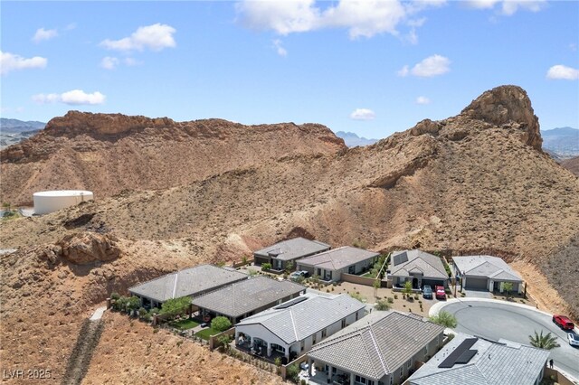 12 Tatahatso Point St, Henderson, NV 89011 - view of mountain backdrop featuring nearby suburban area