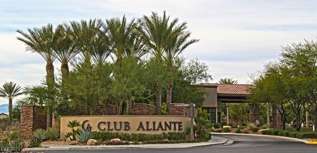 7513 Java Sparrow St, North Las Vegas, NV 89084 - view of community sign