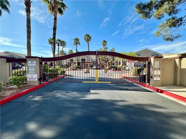 5055 W Hacienda Ave Unit 1095, Las Vegas, NV 89118 - view of gate