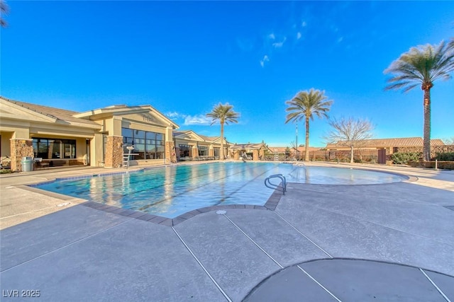6116 Tokara Ave, Las Vegas, NV 89122 - pool with a patio
