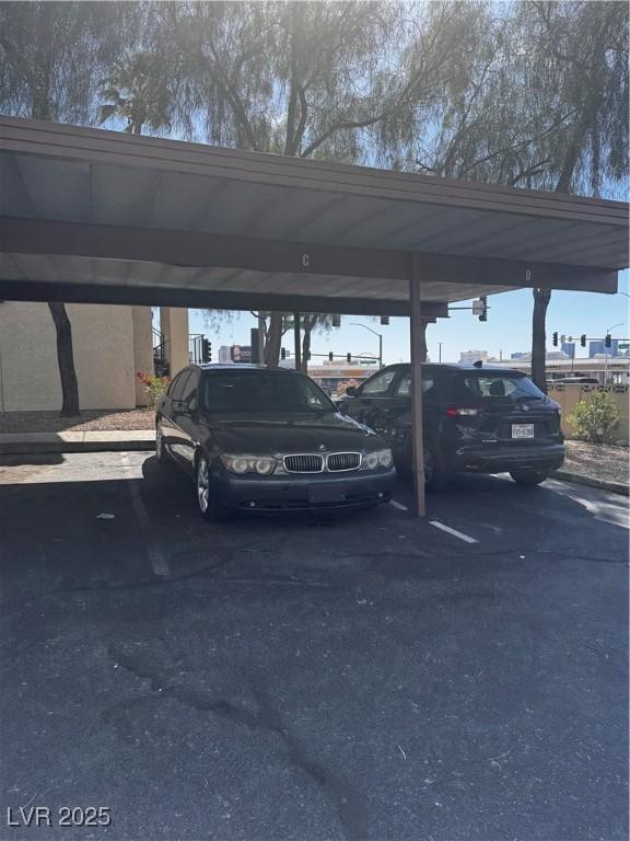 3275 Arville St Unit C, Las Vegas, NV 89102 - view of covered parking lot