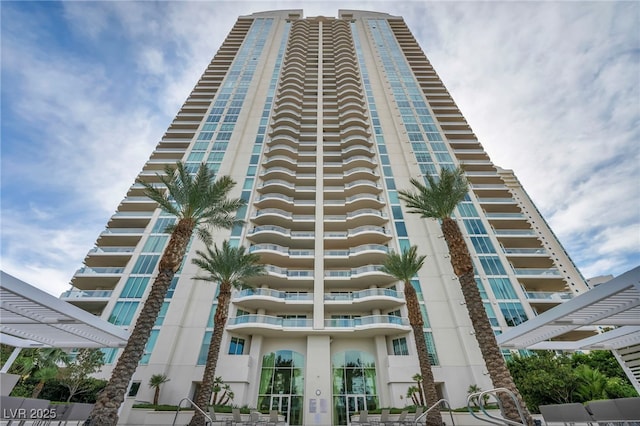 view of building exterior