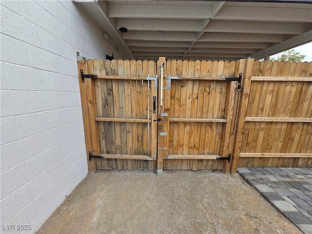 4754 Marnell Dr, Las Vegas, NV 89121 - view of gate