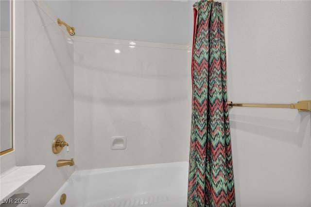 1074 Chaparral Dr, Mesquite, NV 89027 - bathroom featuring shower / tub combo with curtain