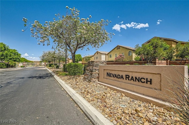 community sign with a residential view