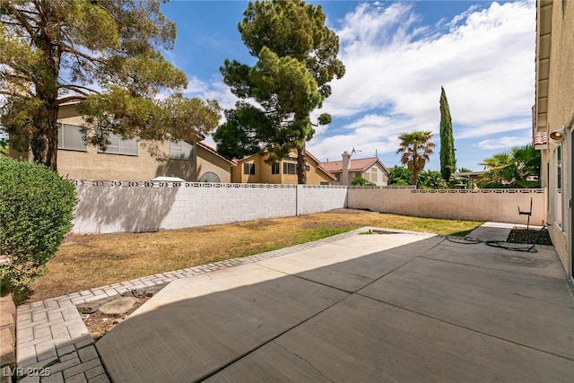 7620 Tortola Bay Ln, Las Vegas, NV 89128 - view of patio featuring a fenced backyard