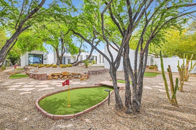 8525 W Verde Way, Las Vegas, NV 89149 - view of yard featuring an area to practice putting