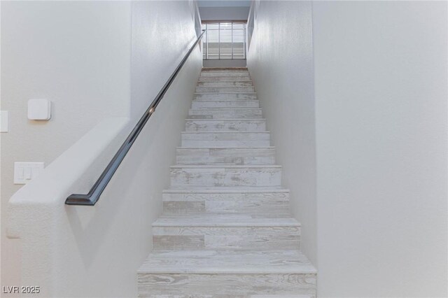 5409 Holding Ave, Las Vegas, NV 89139 - view of stairs
