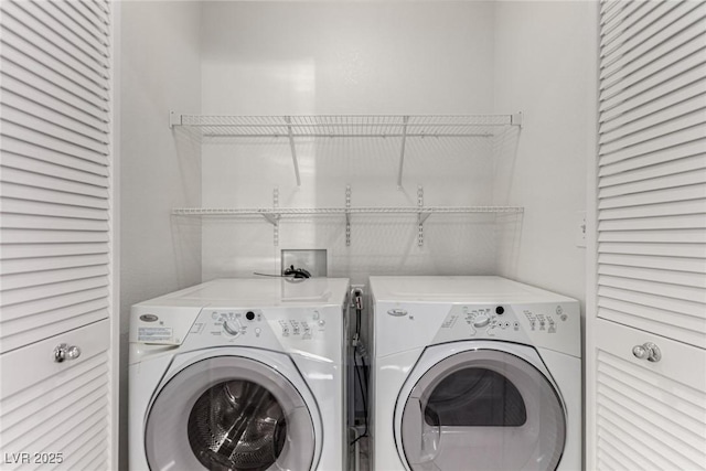 519 Brinkburn Point Ave, Las Vegas, NV 89178 - washroom featuring laundry area and independent washer and dryer