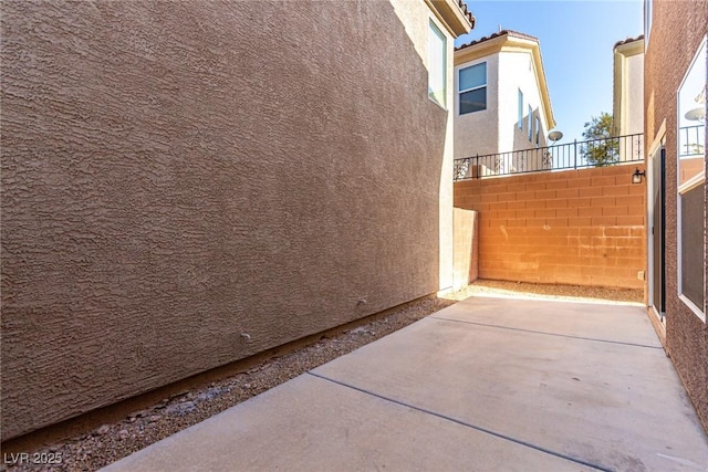 519 Brinkburn Point Ave, Las Vegas, NV 89178 - view of home's exterior featuring a patio and stucco siding