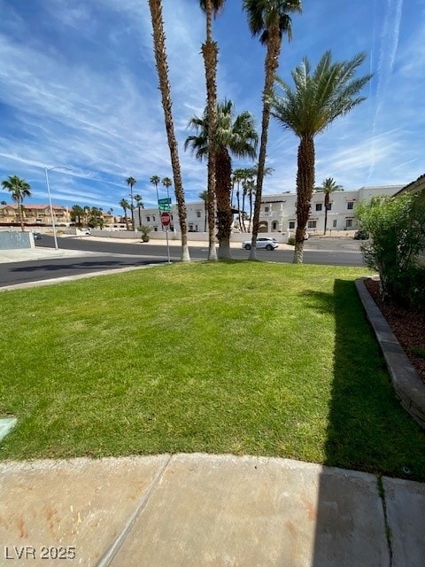 view of yard with a residential view