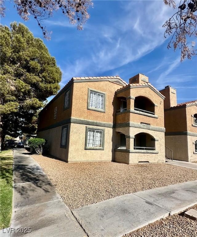 221 Mission Newport Ln Unit 205, Las Vegas, NV 89107 - photo 3
