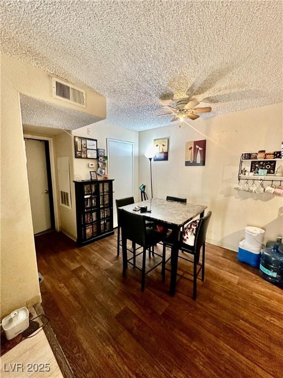 221 Mission Newport Ln Unit 205, Las Vegas, NV 89107 - photo 4