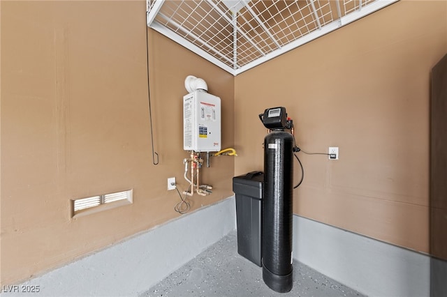 10664 Mount Jefferson Ave, Las Vegas, NV 89166 - detailed view of a water softener