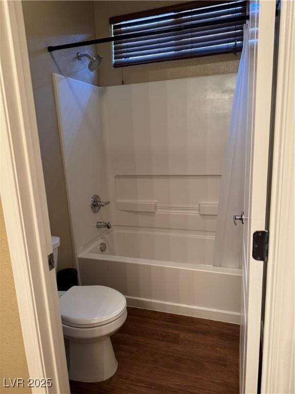 10664 Mount Jefferson Ave, Las Vegas, NV 89166 - full bath featuring wood finished floors, bathing tub / shower combination, and toilet