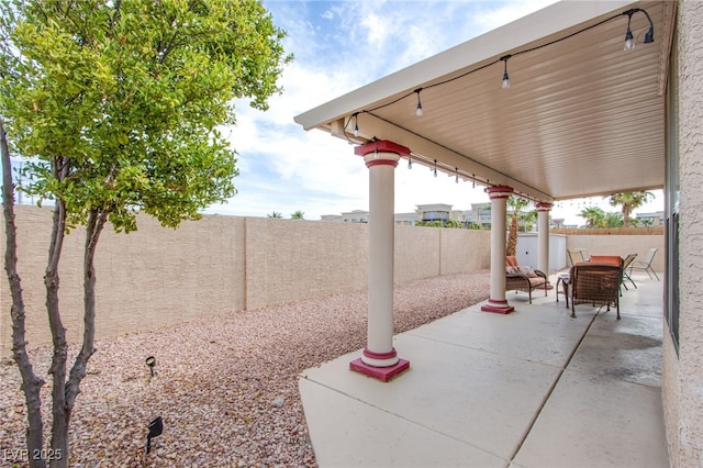 1552 Livingston Dr, Henderson, NV 89012 - fenced backyard featuring a patio