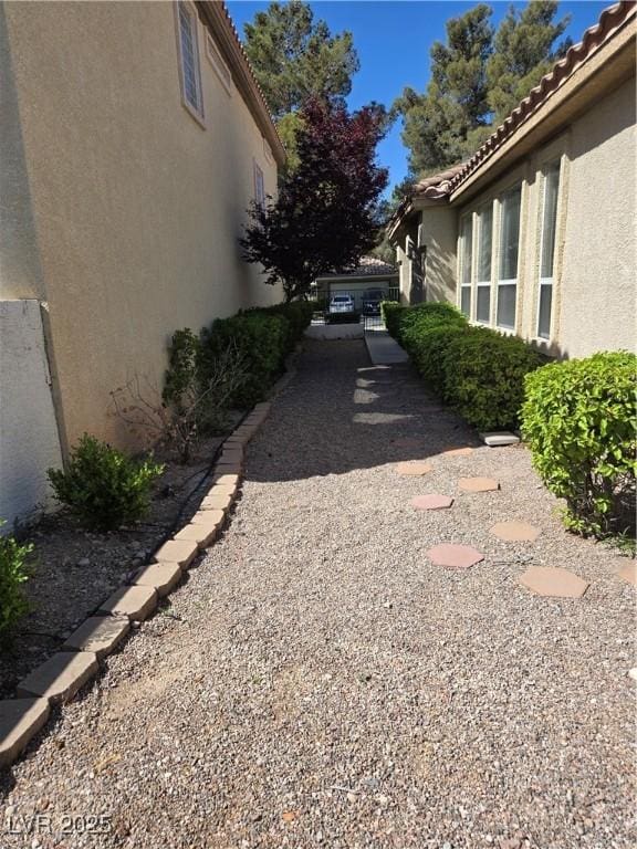 9324 Pitching Wedge Dr, Las Vegas, NV 89134 - view of yard
