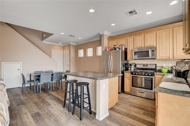 5524 Overlook Valley St, North Las Vegas, NV 89081 - photo 8