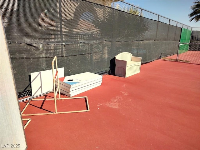 dock area featuring fence