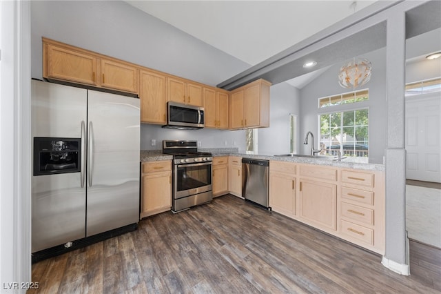 7589 Grassy Bank St, Las Vegas, NV 89139 - photo 7